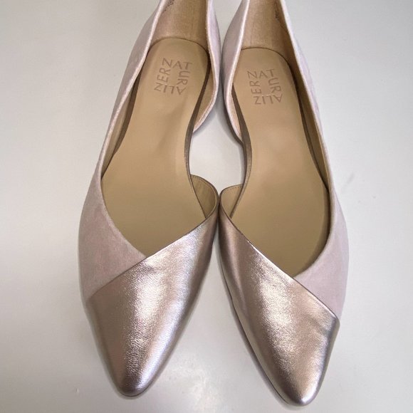 Naturalizer Point Toe Flat Shoes - Picture 4 of 7